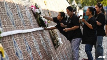 Tsunami memorials begin as Asia mourns disaster 20 years on