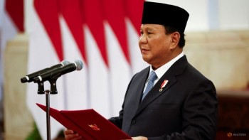 Indonesia's Prabowo wants key buildings in new capital ready in 4 years