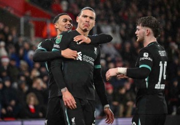 Liverpool & Arsenal Advance To Carabao Cup Semi-Finals